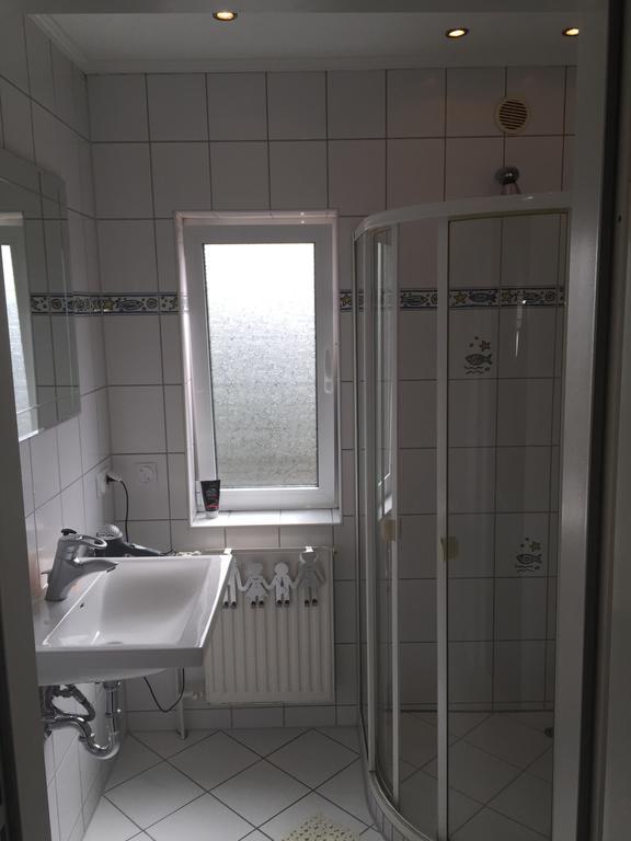 Hostel Margot Hamburg-Harburg Buitenkant foto